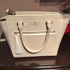Like new Kate Spade Small Allyn Bag